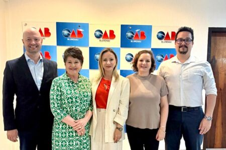 Corregedoria da OAB Santa Catarina realiza correição em processos ético-disciplinares na Subseção de Blumenau