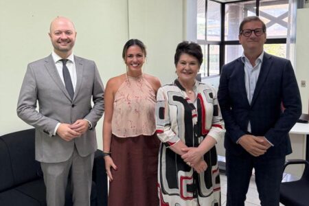 OAB Blumenau fortalece parceria institucional em visita ao Ministério Público