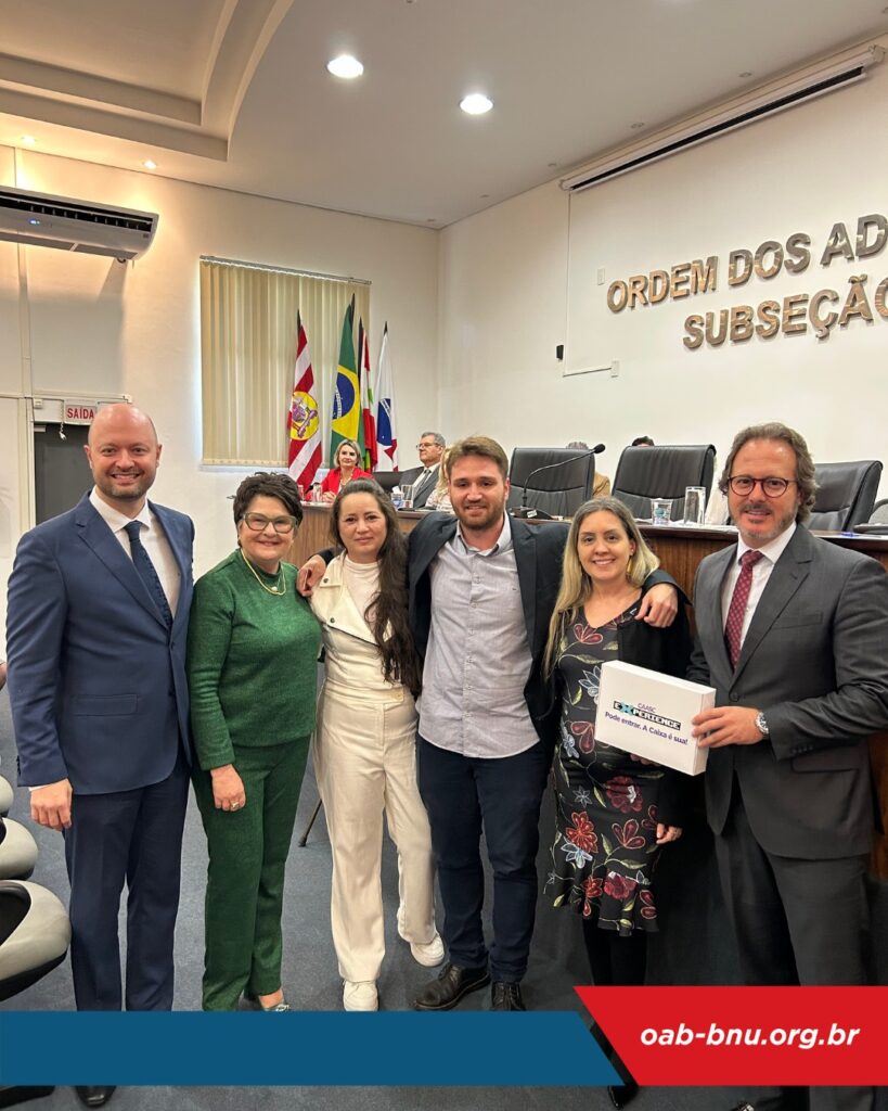 Entrega de Credenciais novos profissionais da Advocacia OAB Blumenau