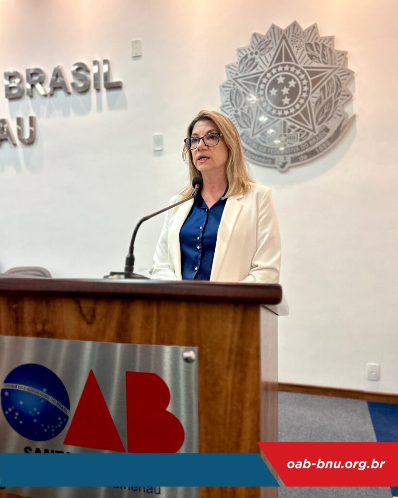 Solenidade de entrega de credenciais OAB Blumenau mês de setembro
