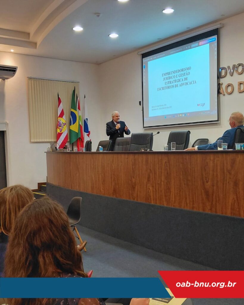 OAB Blumenau lança Escola de Gestão Advocacia em evento inédito