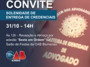 Novos advogados recebem credenciais na OAB Blumenau