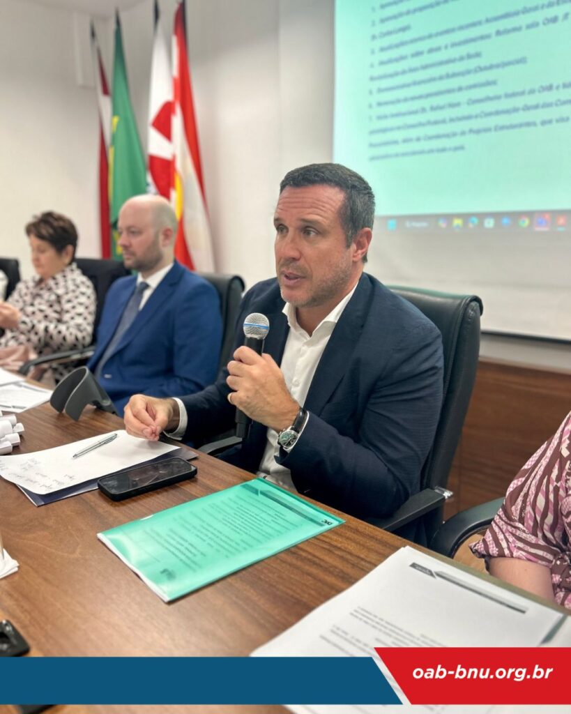 OAB Blumenau realiza 10ª Sessão do Conselho da Subseção e aprova criação da Medalha                Dr. Carlos Lange