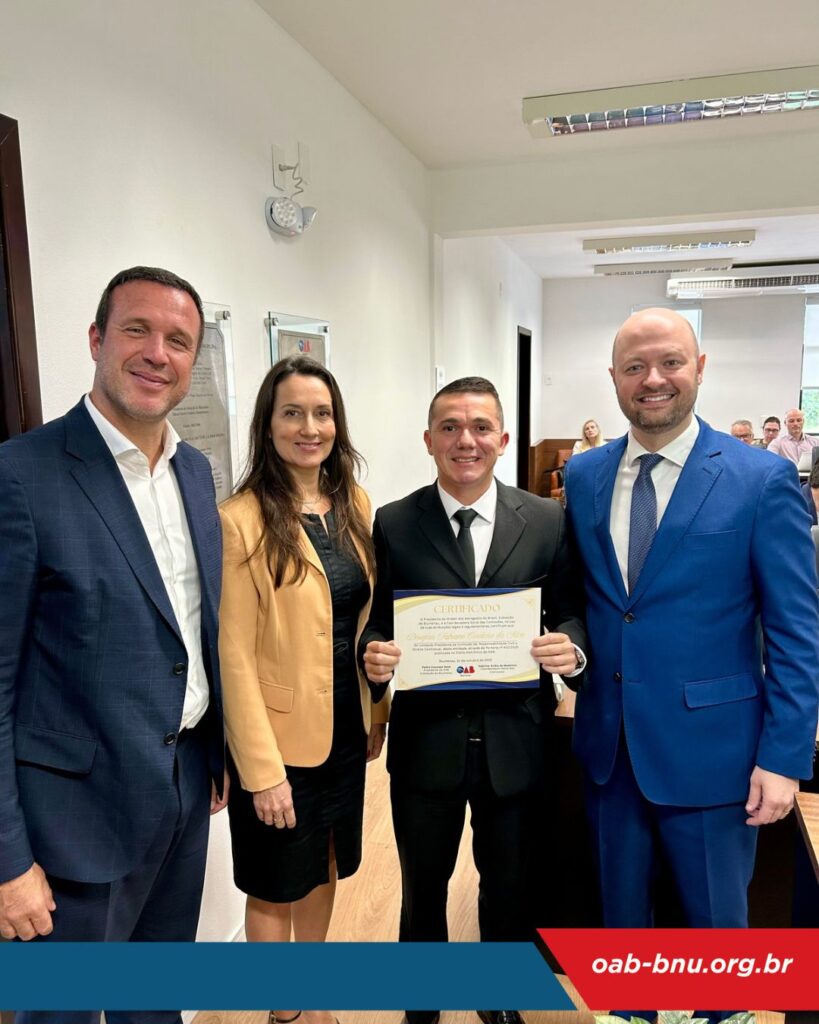 OAB Blumenau realiza 10ª Sessão do Conselho da Subseção e aprova criação da Medalha                Dr. Carlos Lange