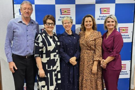 OAB Blumenau participa da solenidade de transmissão de cargo no Executivo Municipal