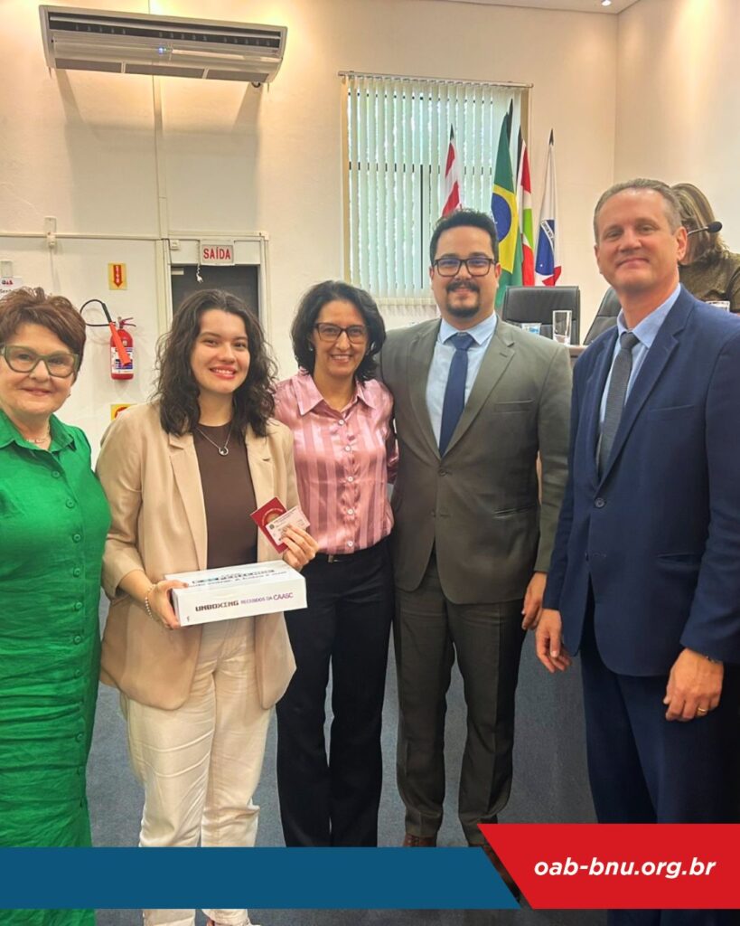 Novos Advogados Prestam Compromisso em Solenidade na OAB Blumenau