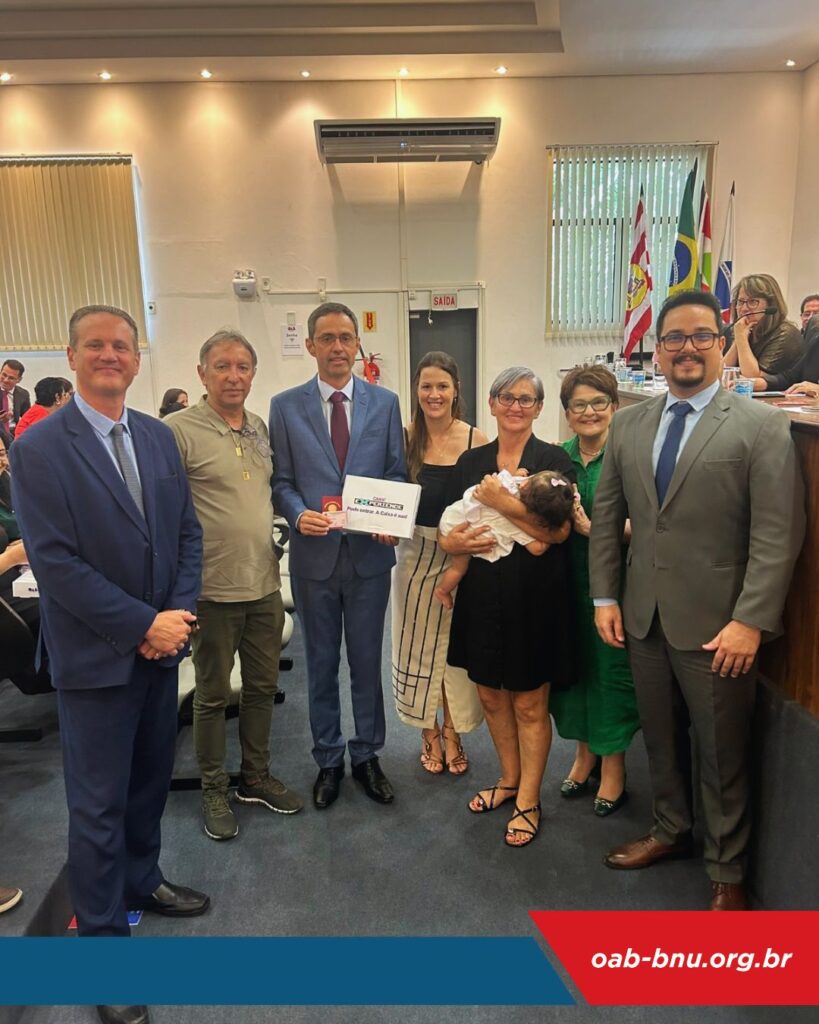 Novos Advogados Prestam Compromisso em Solenidade na OAB Blumenau