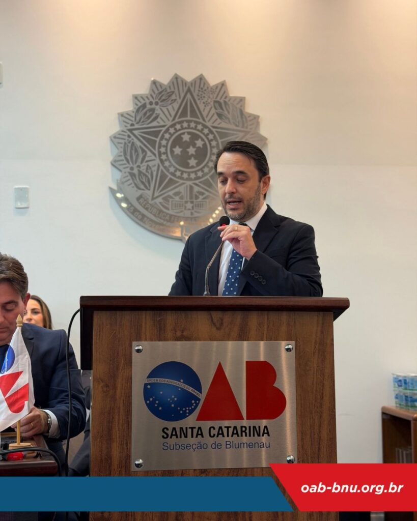 Blumenau promove reunião histórica conjunta da OAB/SC e CAASC