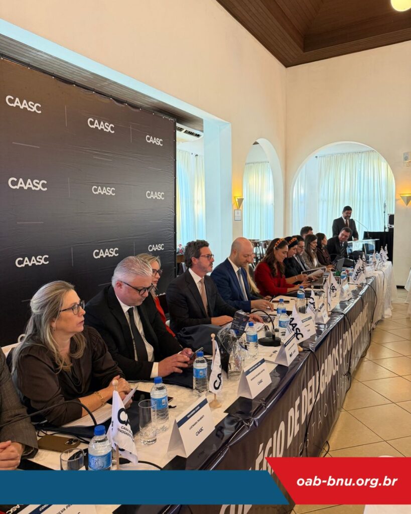 Blumenau promove reunião histórica conjunta da OAB/SC e CAASC