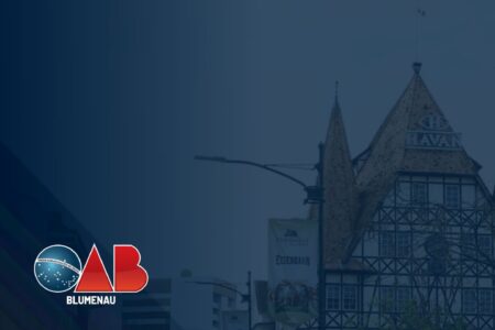 Comissão de Cultura da OAB Blumenau promove Walking Tour pela Rua XV para valorizar a história da cidade