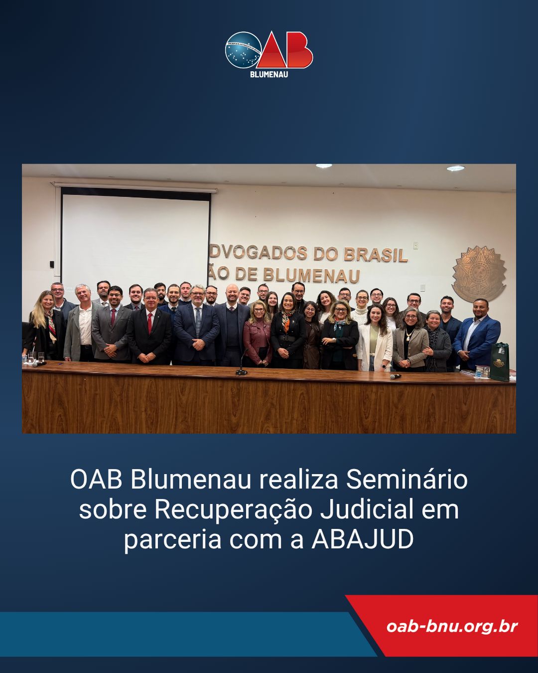Seminário sobre Recuperação Judicial reúne especialistas e marca lançamento de coletânea jurídica na OAB Blumenau