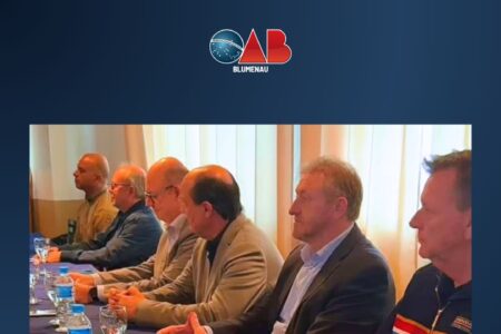 OAB Blumenau prestigia posse da nova diretoria da SOMAR Vale Europeu