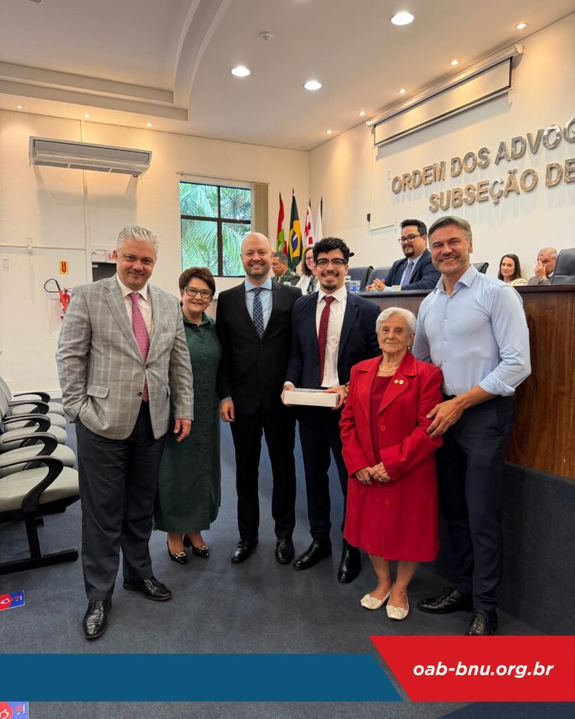 OAB Blumenau recebe novos advogados e reafirma compromisso com o fortalecimento da advocacia