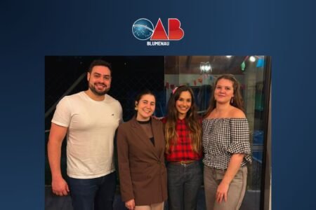 Comissão de Esportes recebe advogados em noite de jogos e integração
