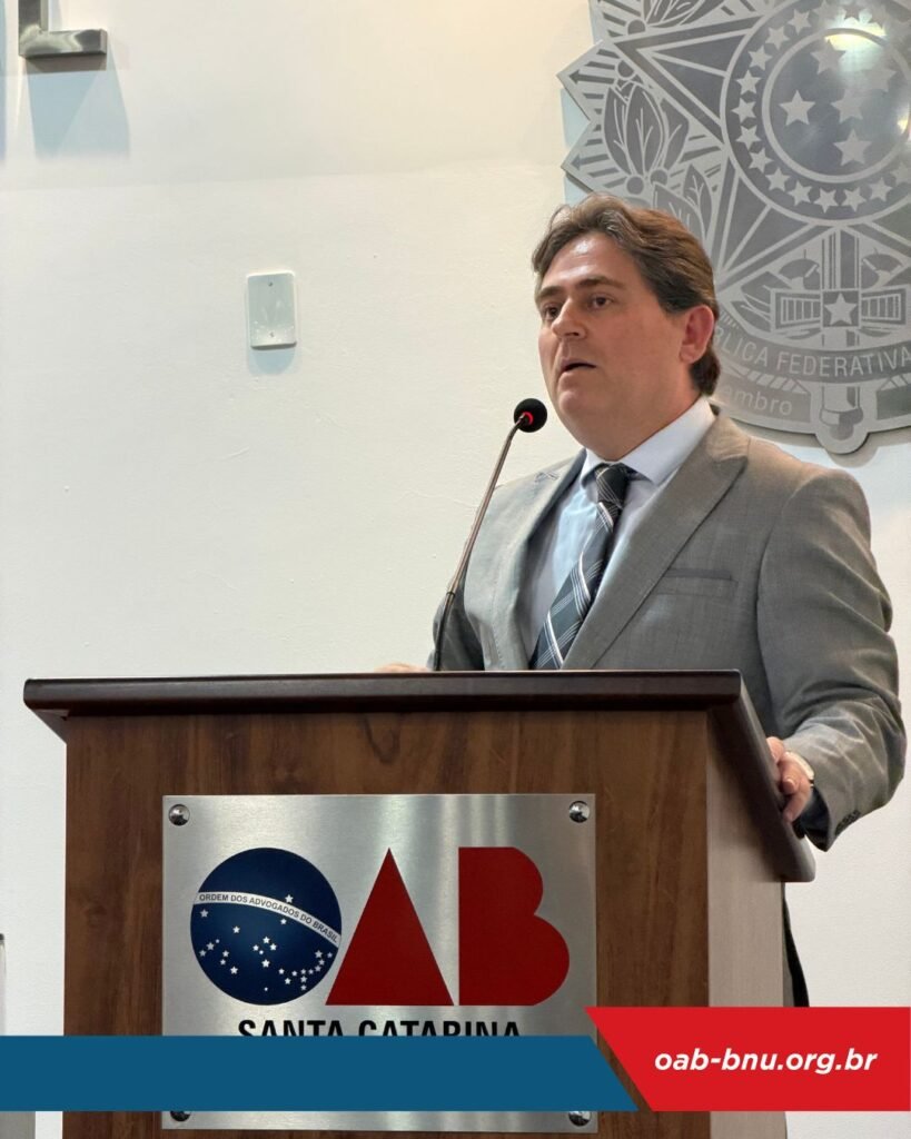 OAB Blumenau sedia Semana Acadêmica de Direito da FURB e aproxima estudantes da prática jurídica