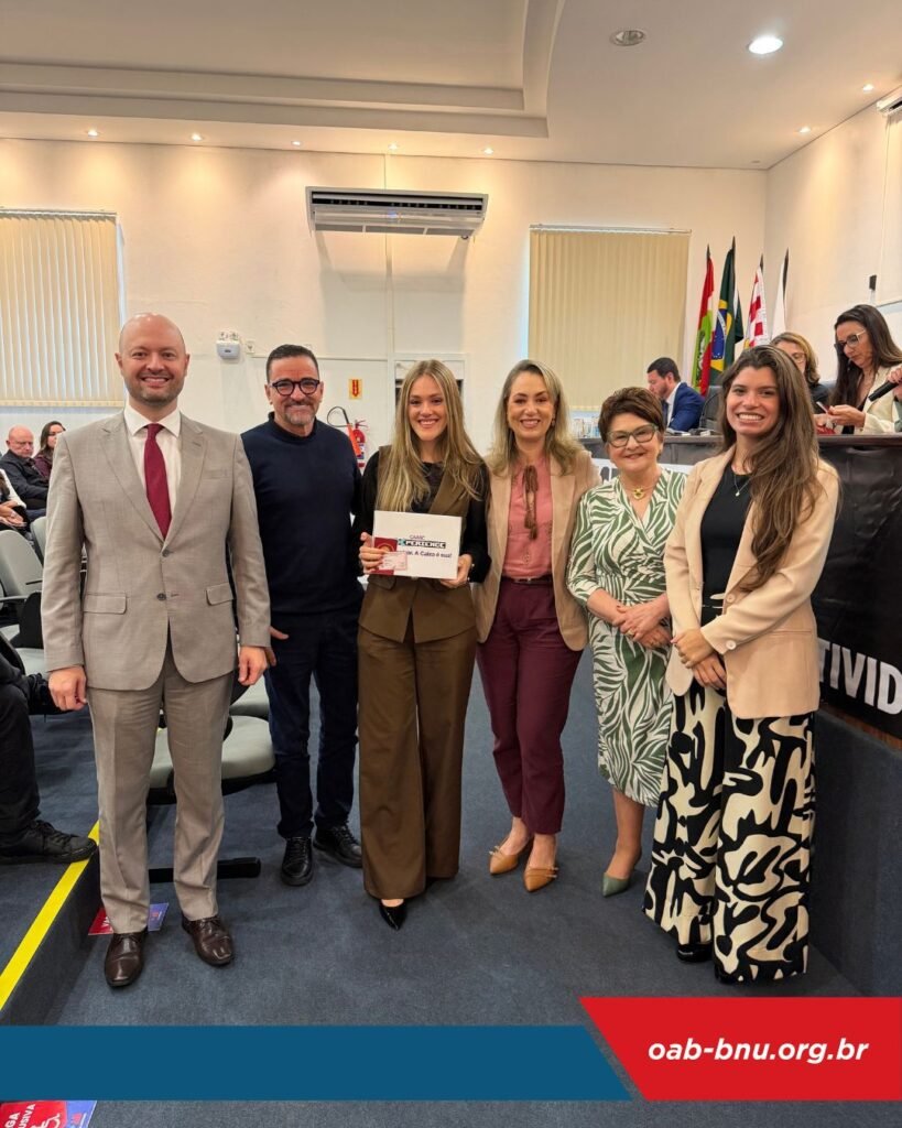 OAB Blumenau entrega credenciais a 19 novos profissionais e marca início de uma nova etapa na advocacia