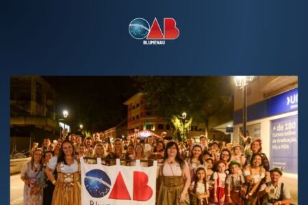 OAB Blumenau leva tradição, integração e alegria ao primeiro desfile da 41ª Oktoberfest
