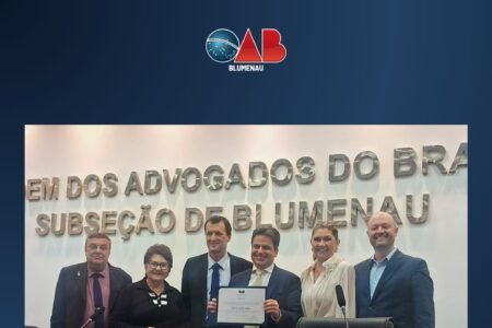 Dr. Dante Aguiar Arend toma posse como presidente da 6ª Turma do Tribunal de Ética e Disciplina