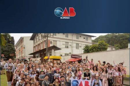 Advocacia marca presença com alegria e integração no desfile da Oktoberfest