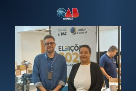 OAB acompanha conferência visual das urnas em Pomerode e reforça compromisso com a democracia